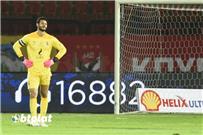 مجدي عبد الغني: نادٍ سعودي يغري محمد الشناوي بـ3 أضعاف راتبه في الأهلي.. والحارس يطلب مهلة للتفكير