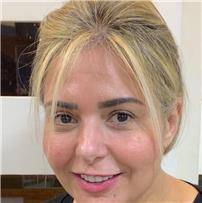 صابرين تحدث ضجة بمواقع التواصل الاجتماعي بأول لايف من منزلها