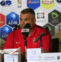 كوزمين مدرب الأهلي: يبدو أن مصر والإمارات لديهم هدف مشترك من إقامة مباراة السوبر في القاهرة